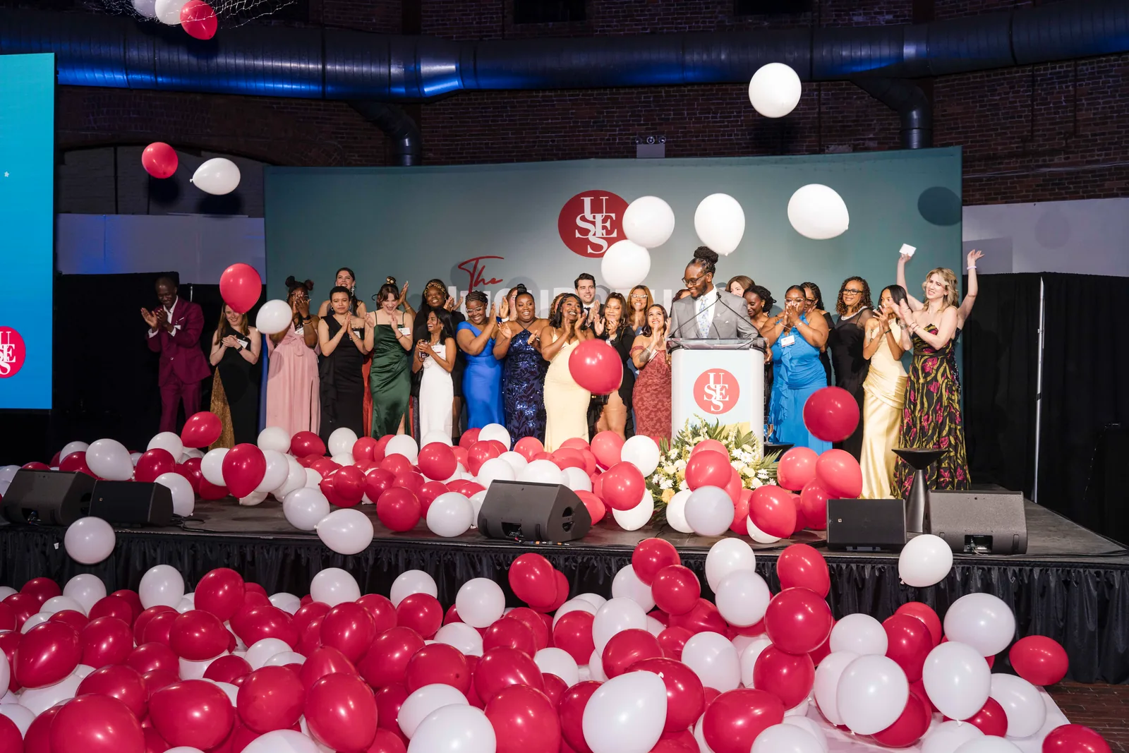 The balloon drop, USES Gala